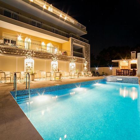 Sea Point Apart Hotel Tivat Kültér fotó