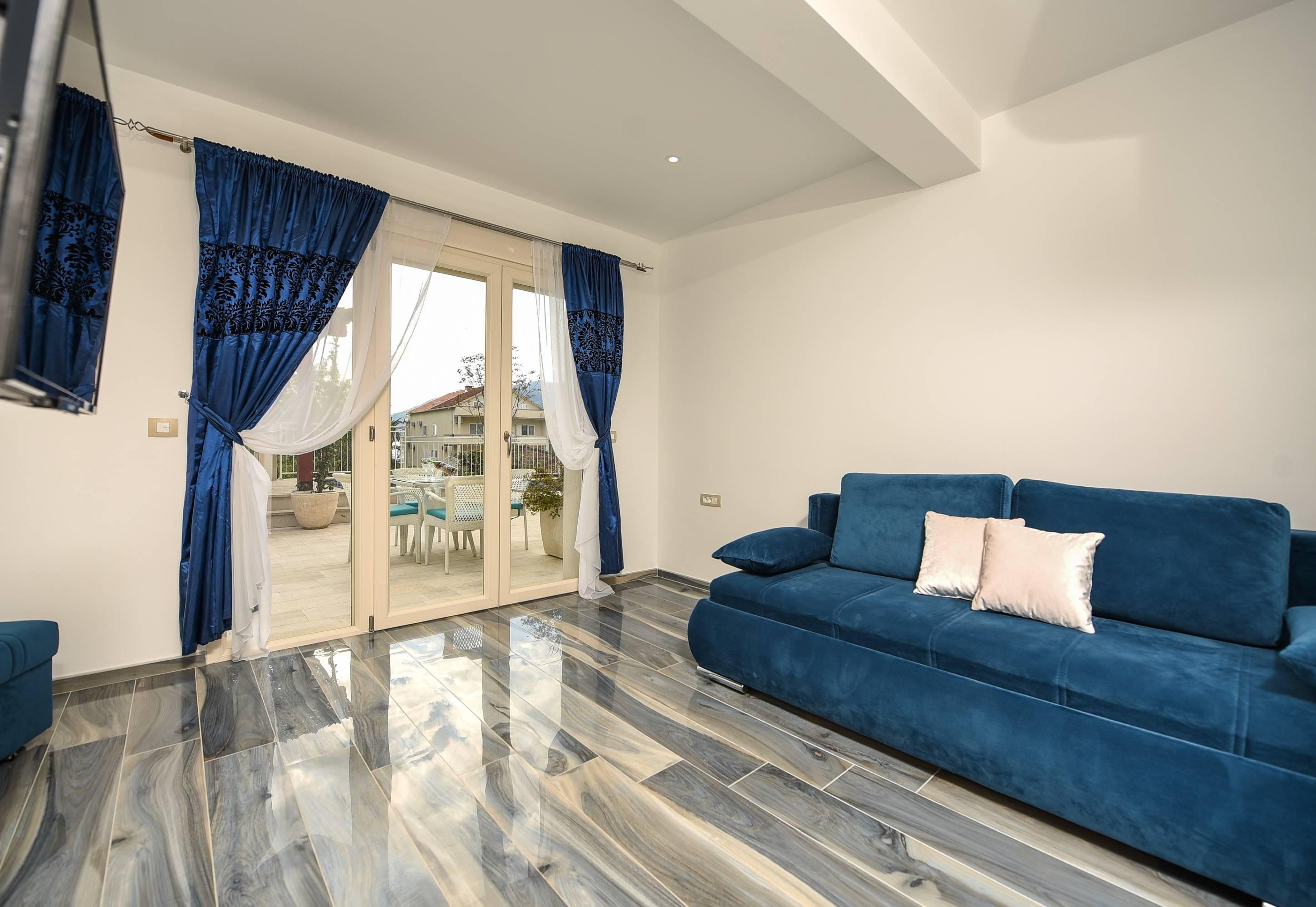 Sea Point Apart Hotel Tivat Kültér fotó